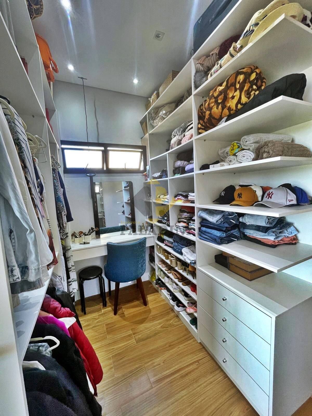 Casa de Condomínio à venda com 3 quartos, 280m² - Foto 20