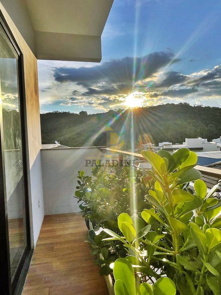 Casa de Condomínio à venda com 3 quartos, 280m² - Foto 28