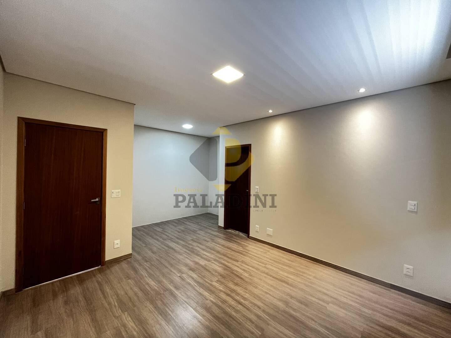 Casa, 3 quartos, 220 m² - Foto 10