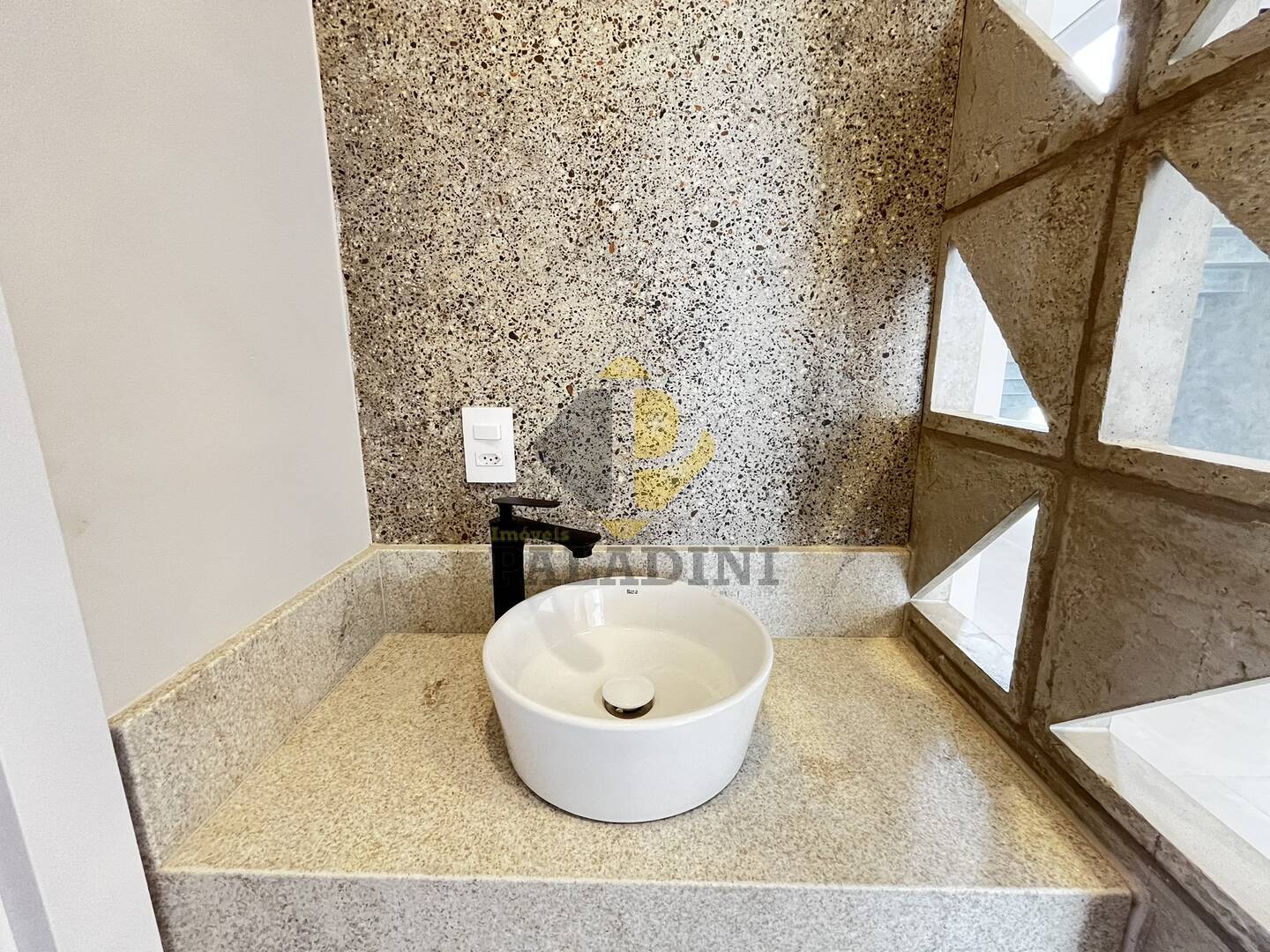 Casa, 4 quartos, 240 m² - Foto 10