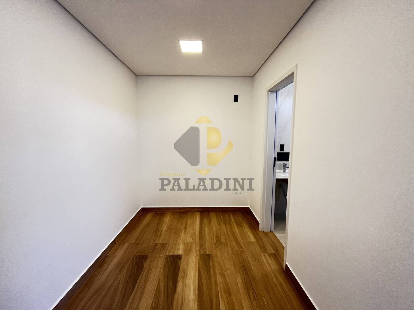 Casa à venda com 3 quartos, 245m² - Foto 17