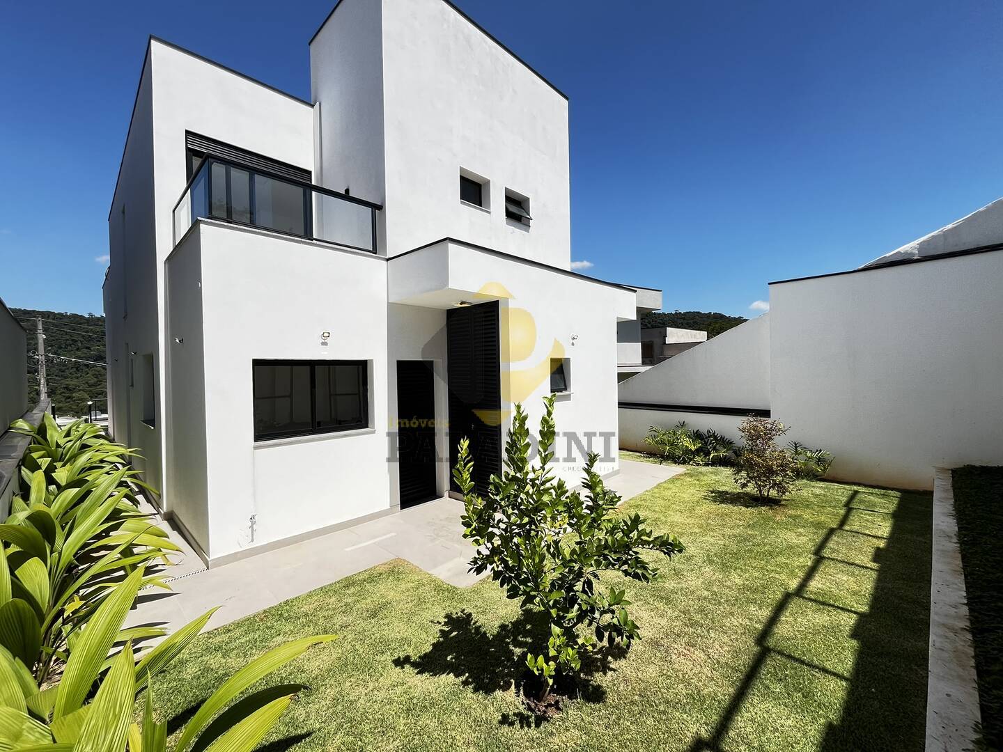 Casa à venda com 3 quartos, 245m² - Foto 24