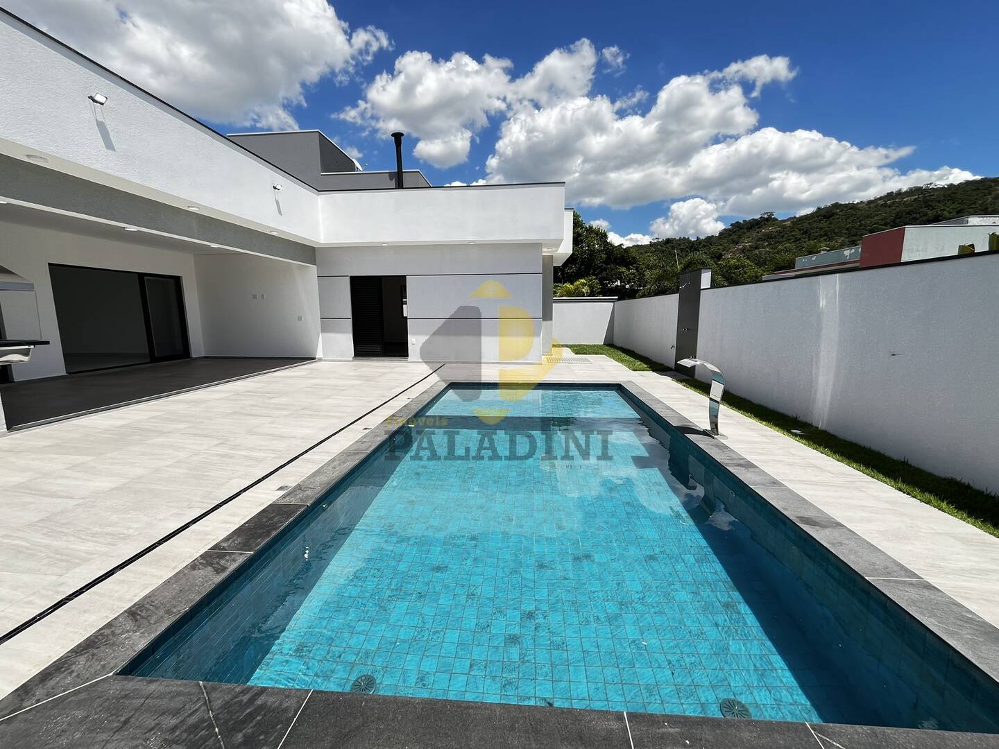 Casa, 3 quartos, 260 m² - Foto 15