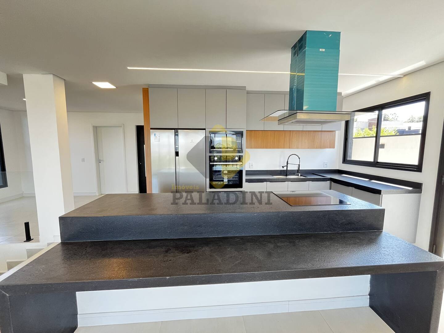 Casa, 4 quartos, 285 m² - Foto 8