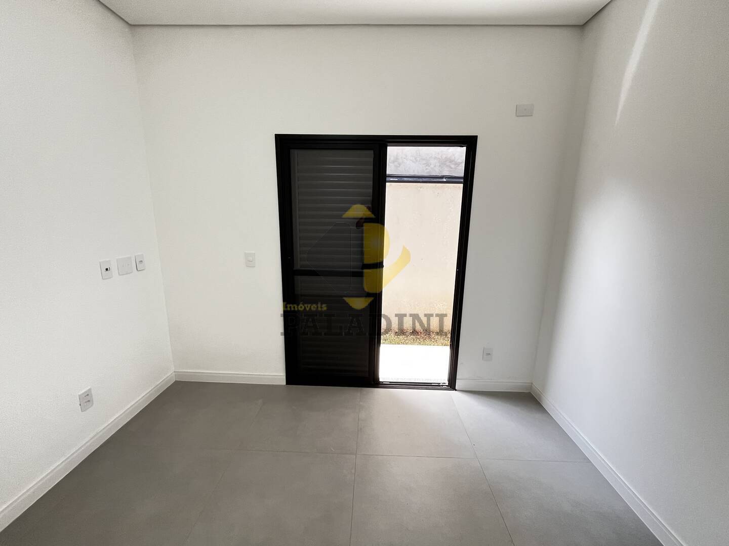 Casa à venda com 3 quartos, 195m² - Foto 14
