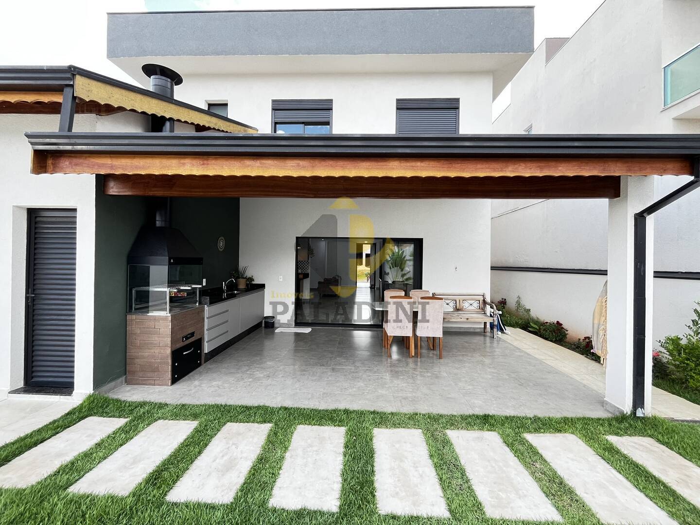 Casa de Condomínio à venda e aluguel com 3 quartos, 243m² - Foto 11
