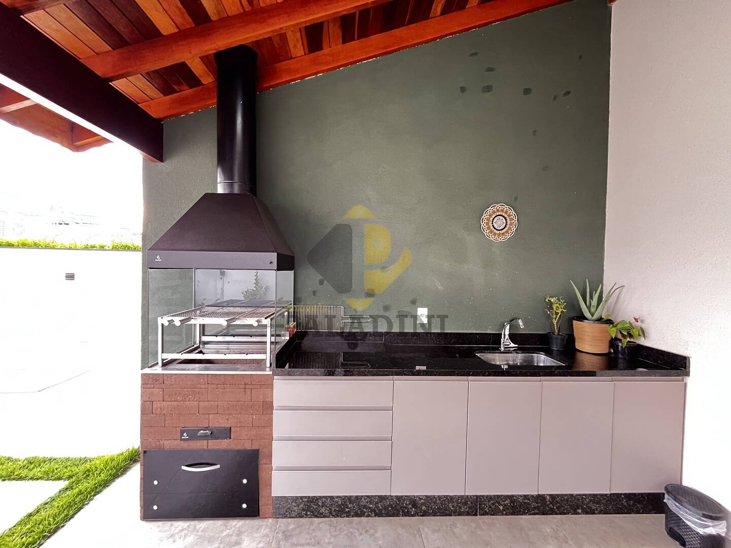 Casa de Condomínio à venda e aluguel com 3 quartos, 243m² - Foto 13