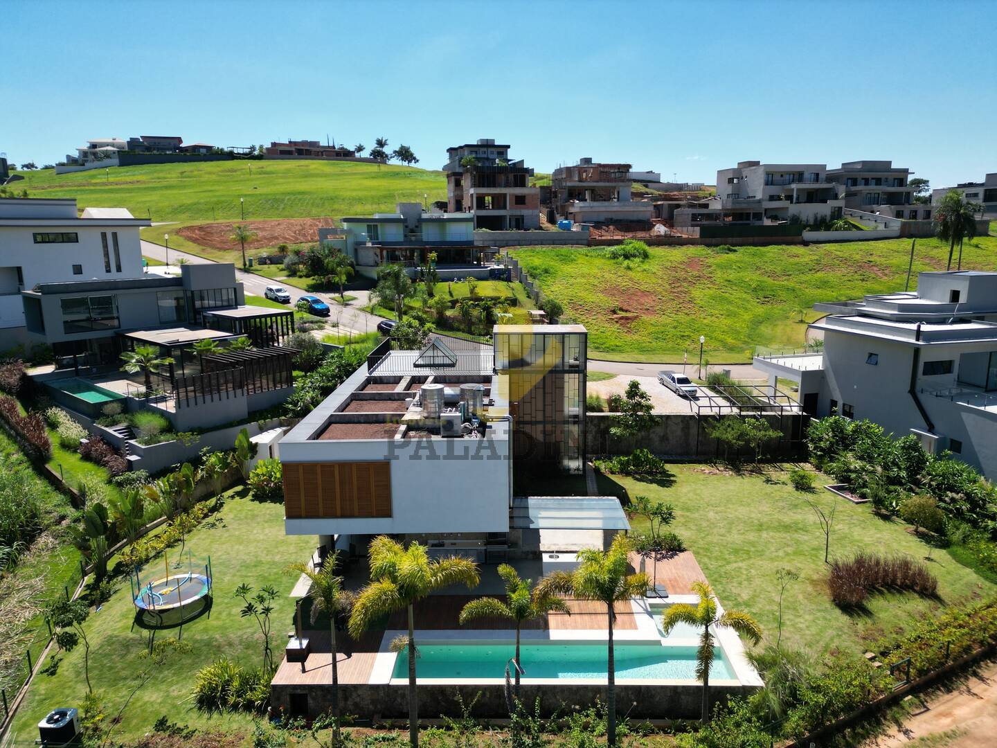 Casa, 5 quartos, 620 m² - Foto 1