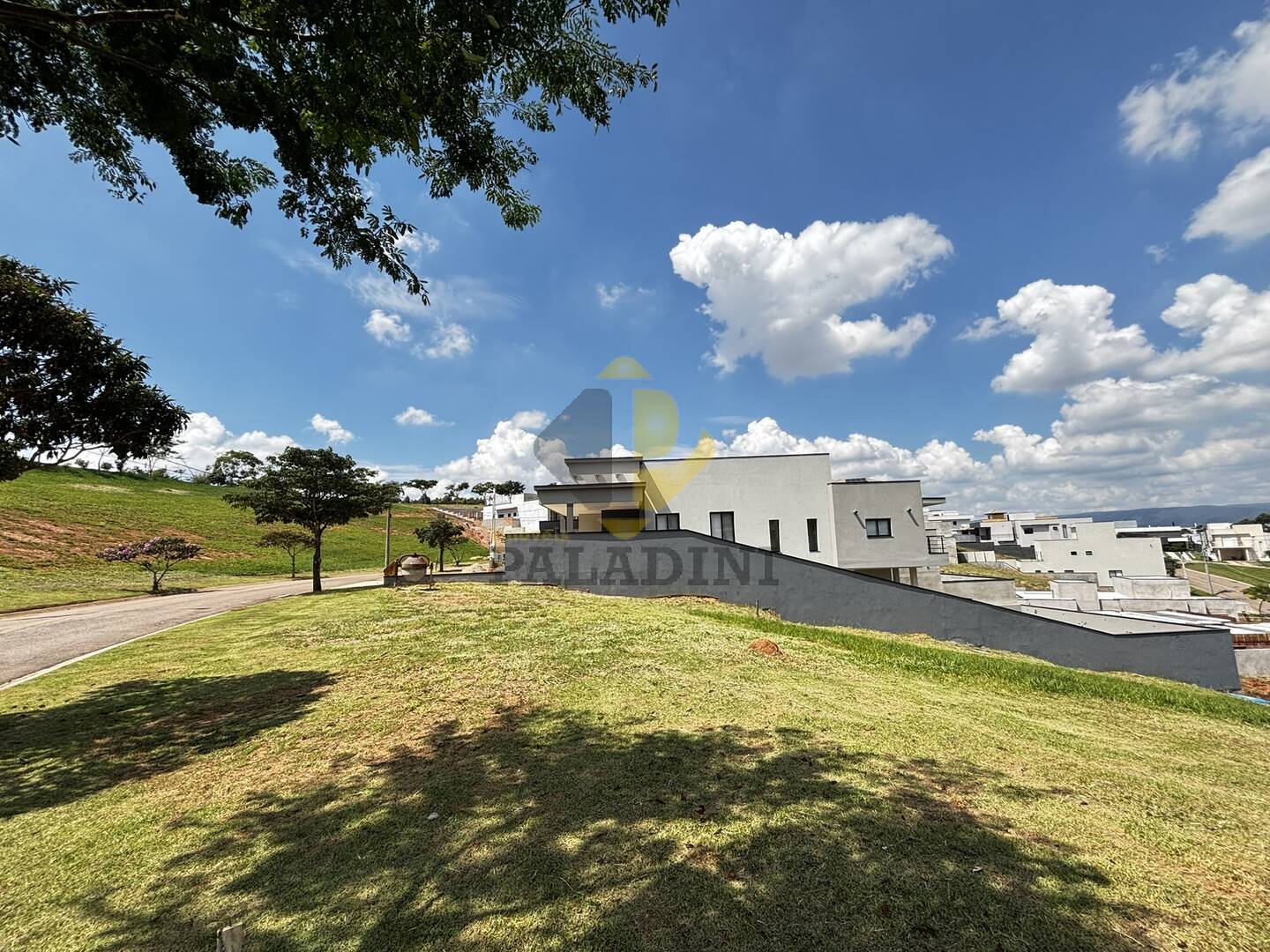 Terreno, 594 m² - Foto 1