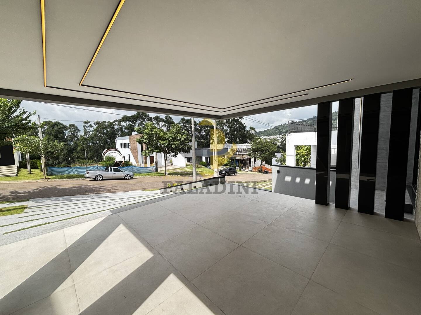 Casa à venda com 4 quartos, 265m² - Foto 5
