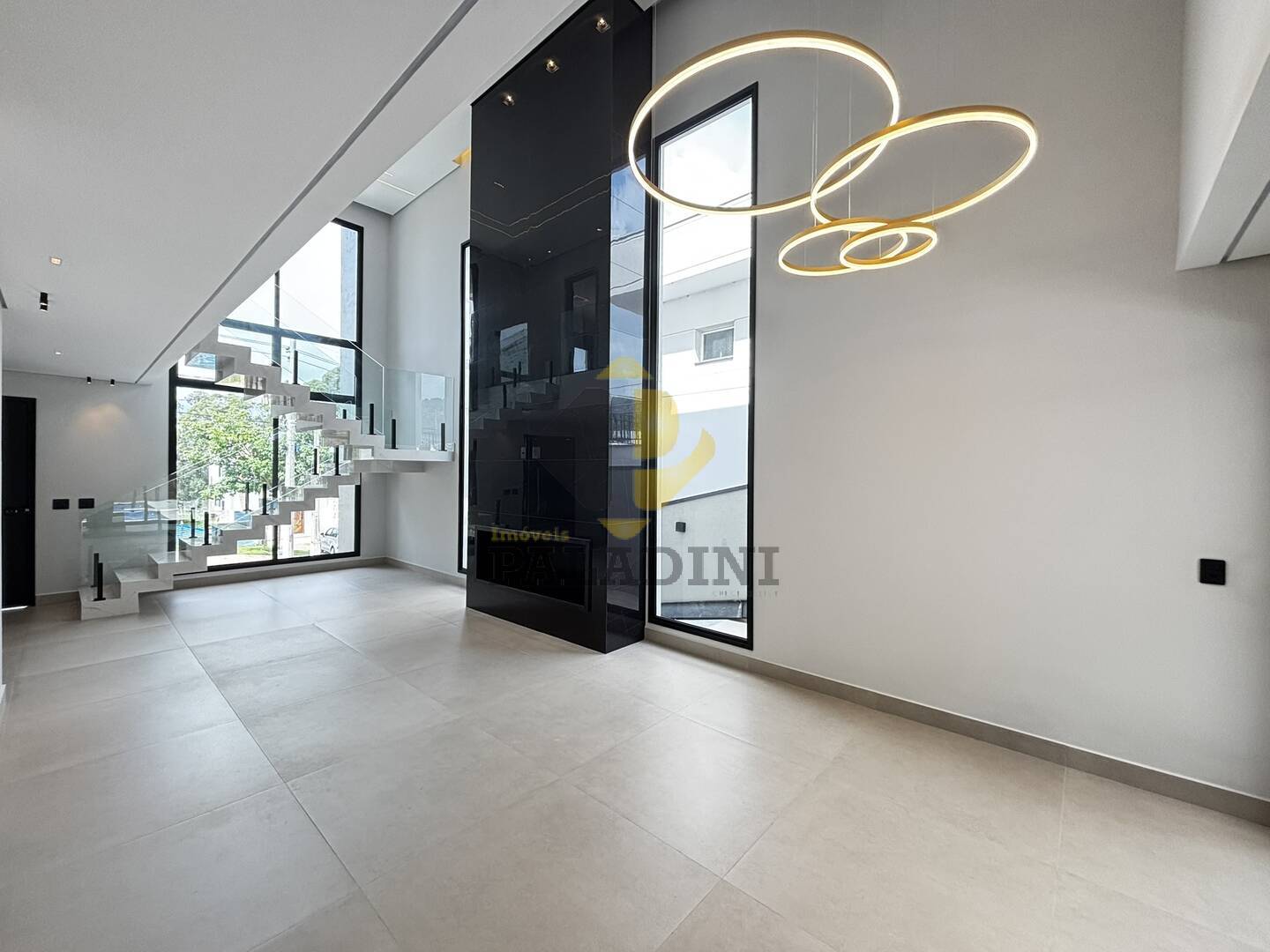 Casa à venda com 4 quartos, 265m² - Foto 10