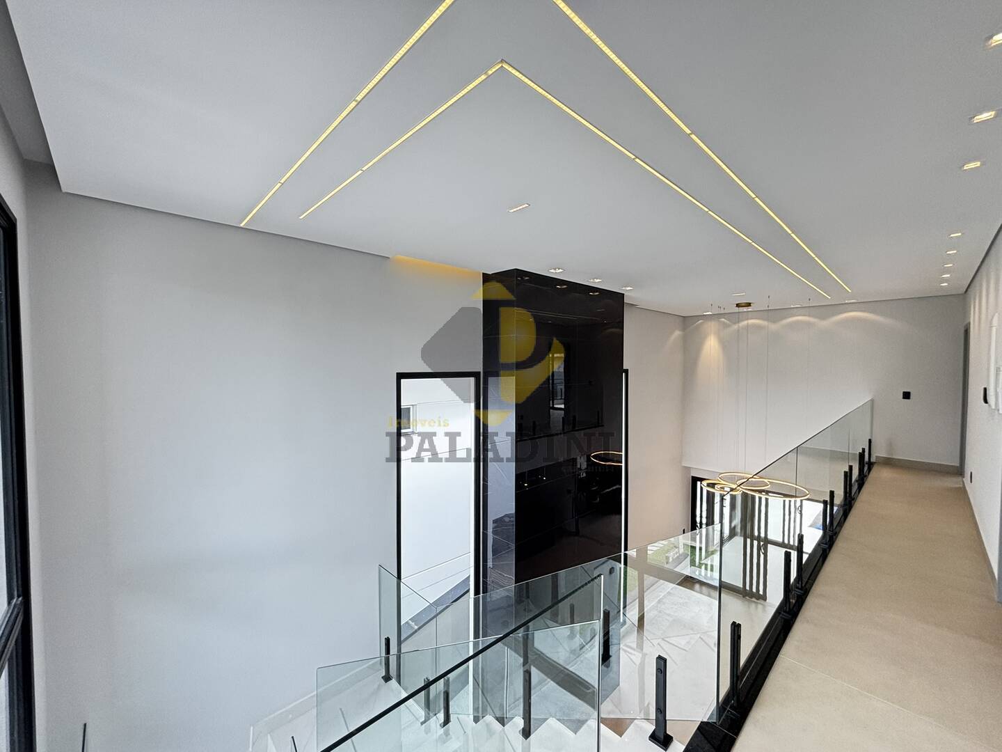 Casa à venda com 4 quartos, 265m² - Foto 30