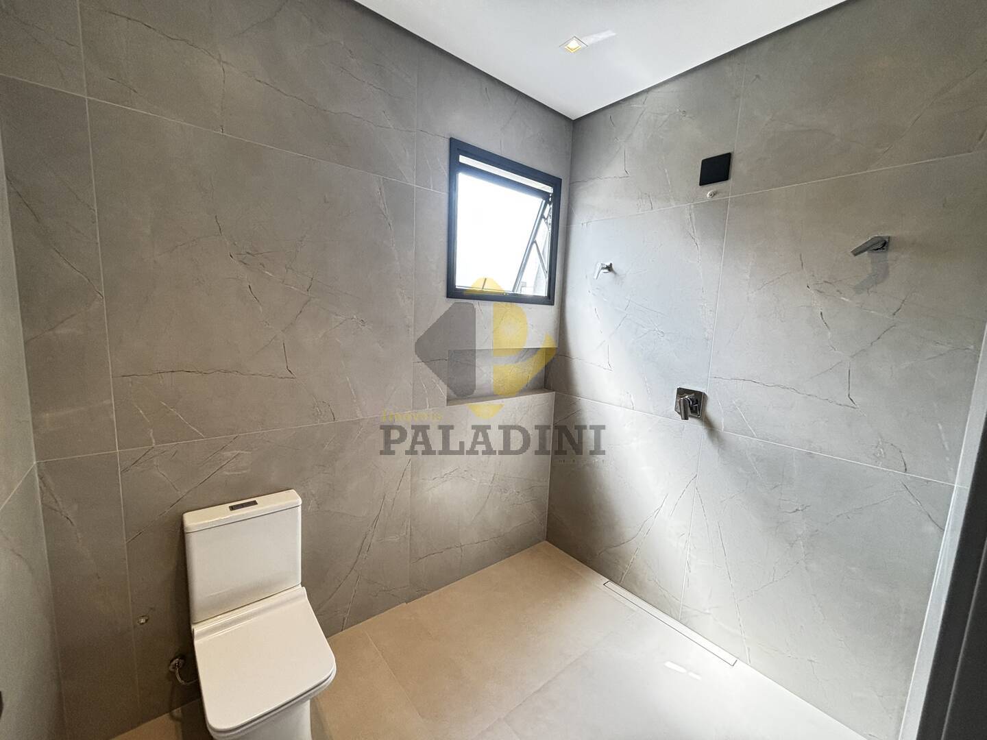 Casa à venda com 4 quartos, 265m² - Foto 40