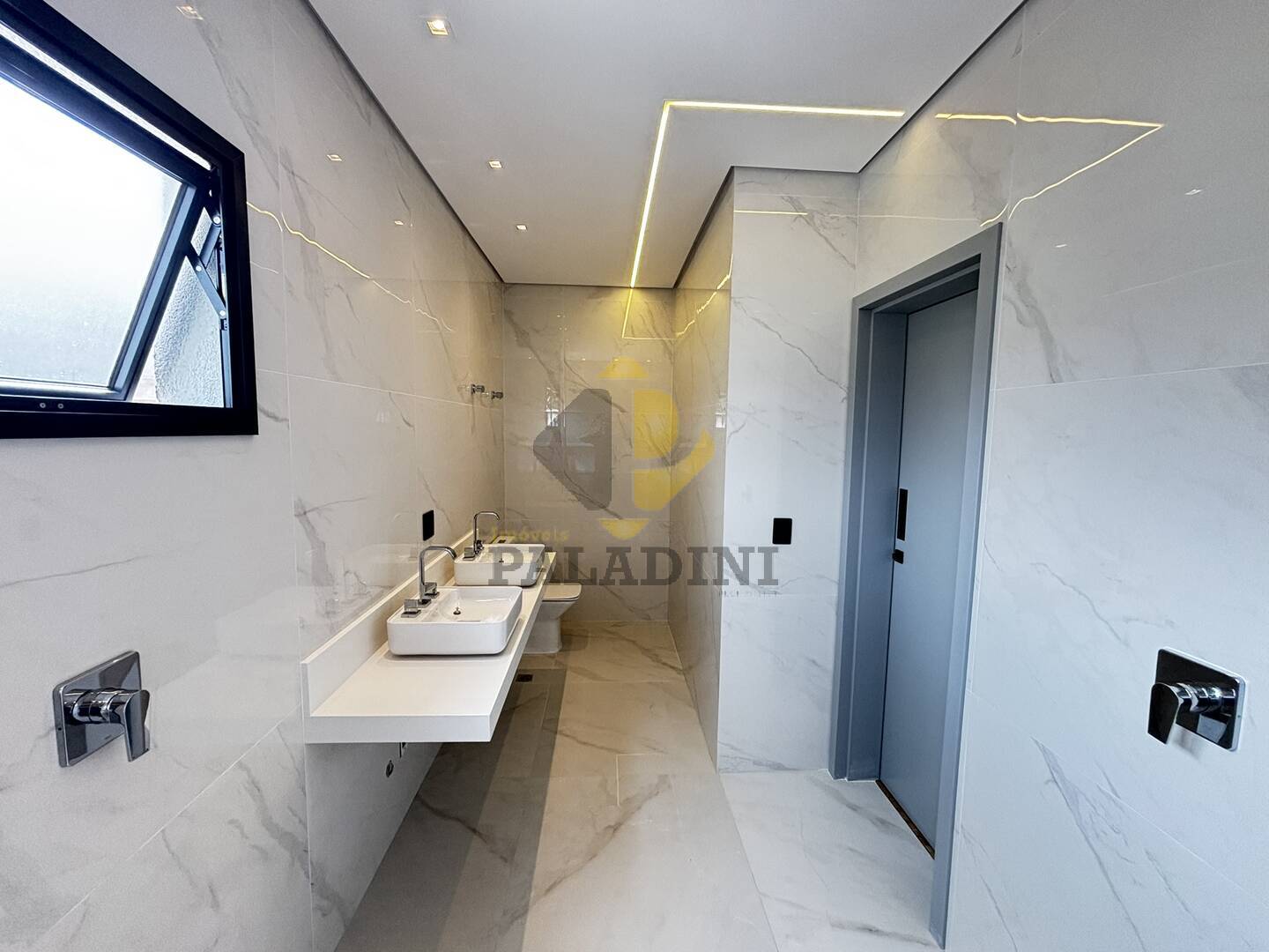 Casa à venda com 4 quartos, 265m² - Foto 53