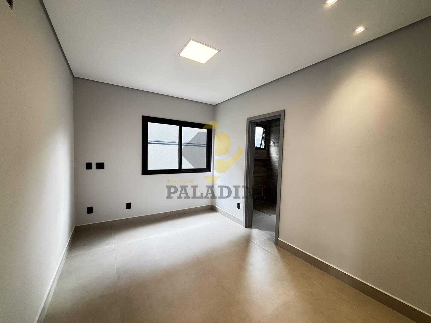 Casa à venda com 4 quartos, 265m² - Foto 58