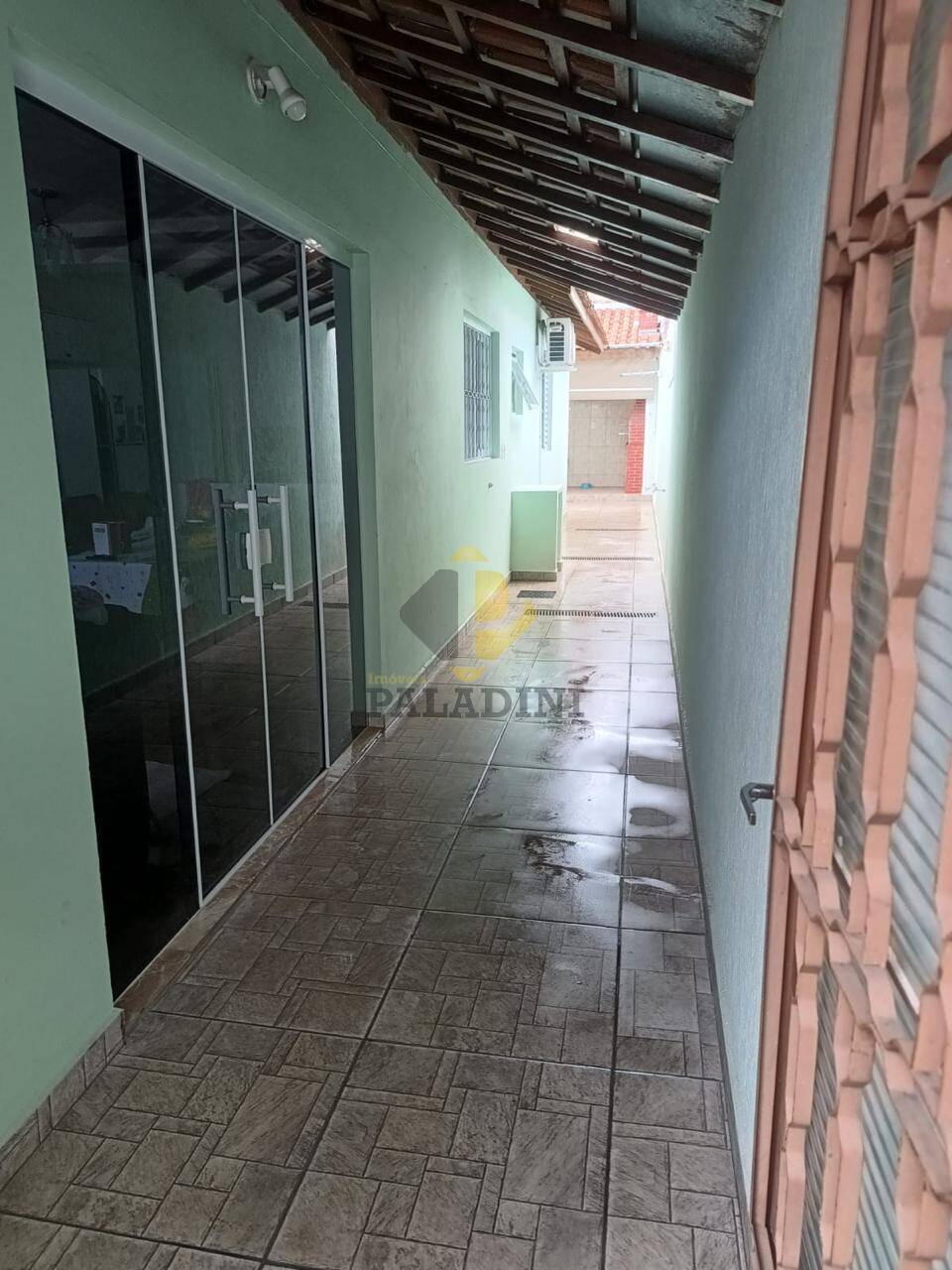 Casa à venda com 1 quarto, 68m² - Foto 12
