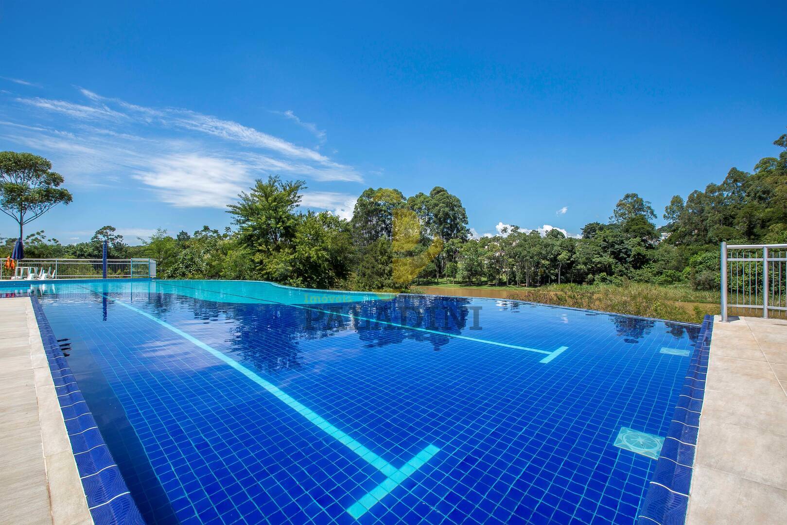 Casa à venda com 3 quartos, 270m² - Foto 14