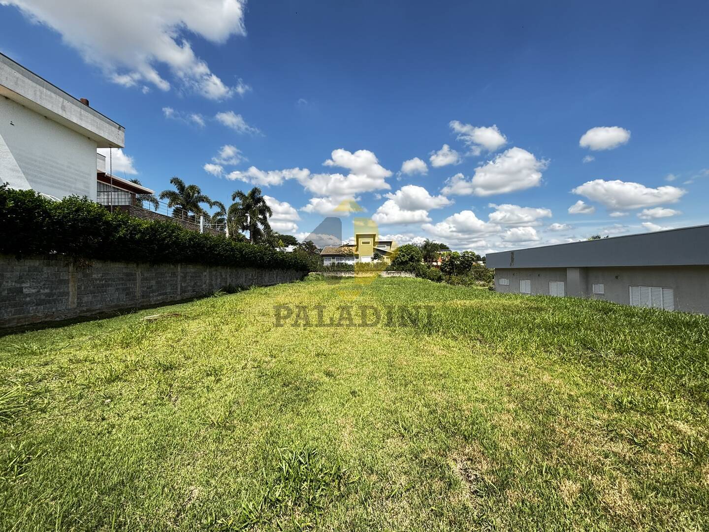 Terreno à venda, 1000m² - Foto 1