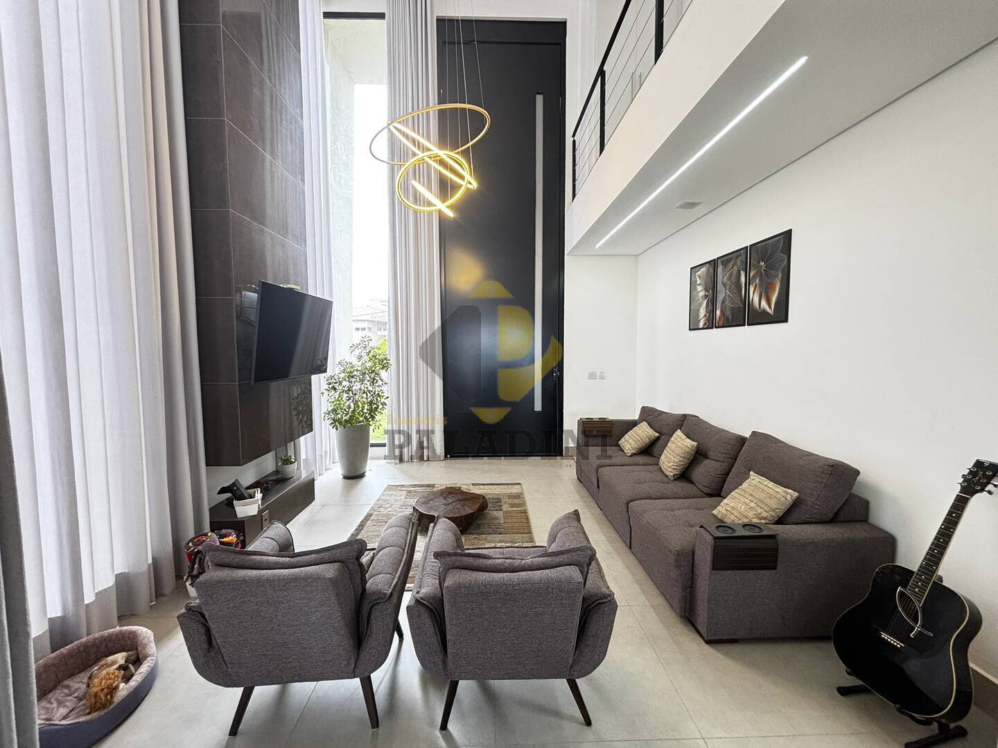 Casa, 4 quartos, 290 m² - Foto 2