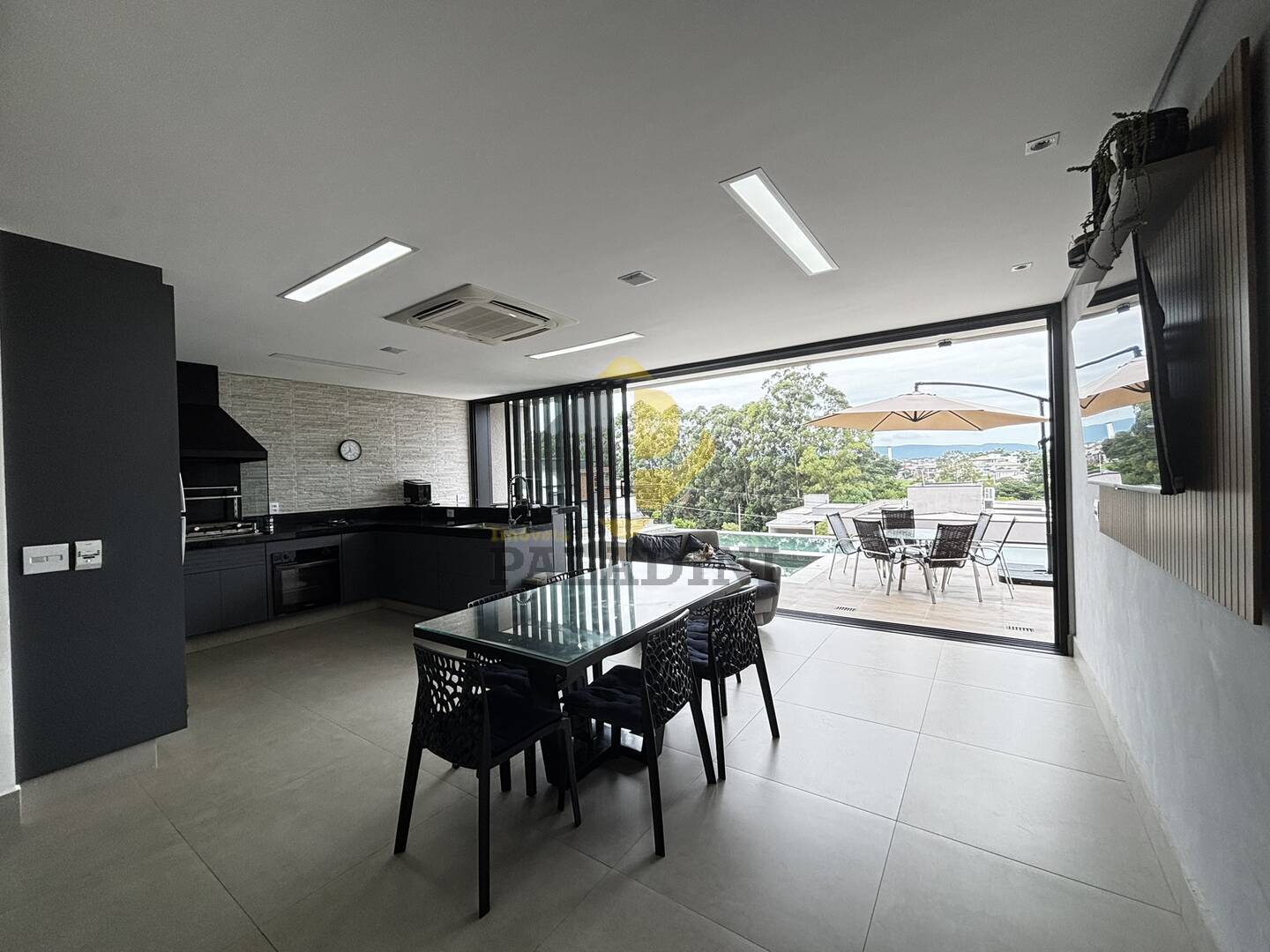 Casa, 4 quartos, 290 m² - Foto 13