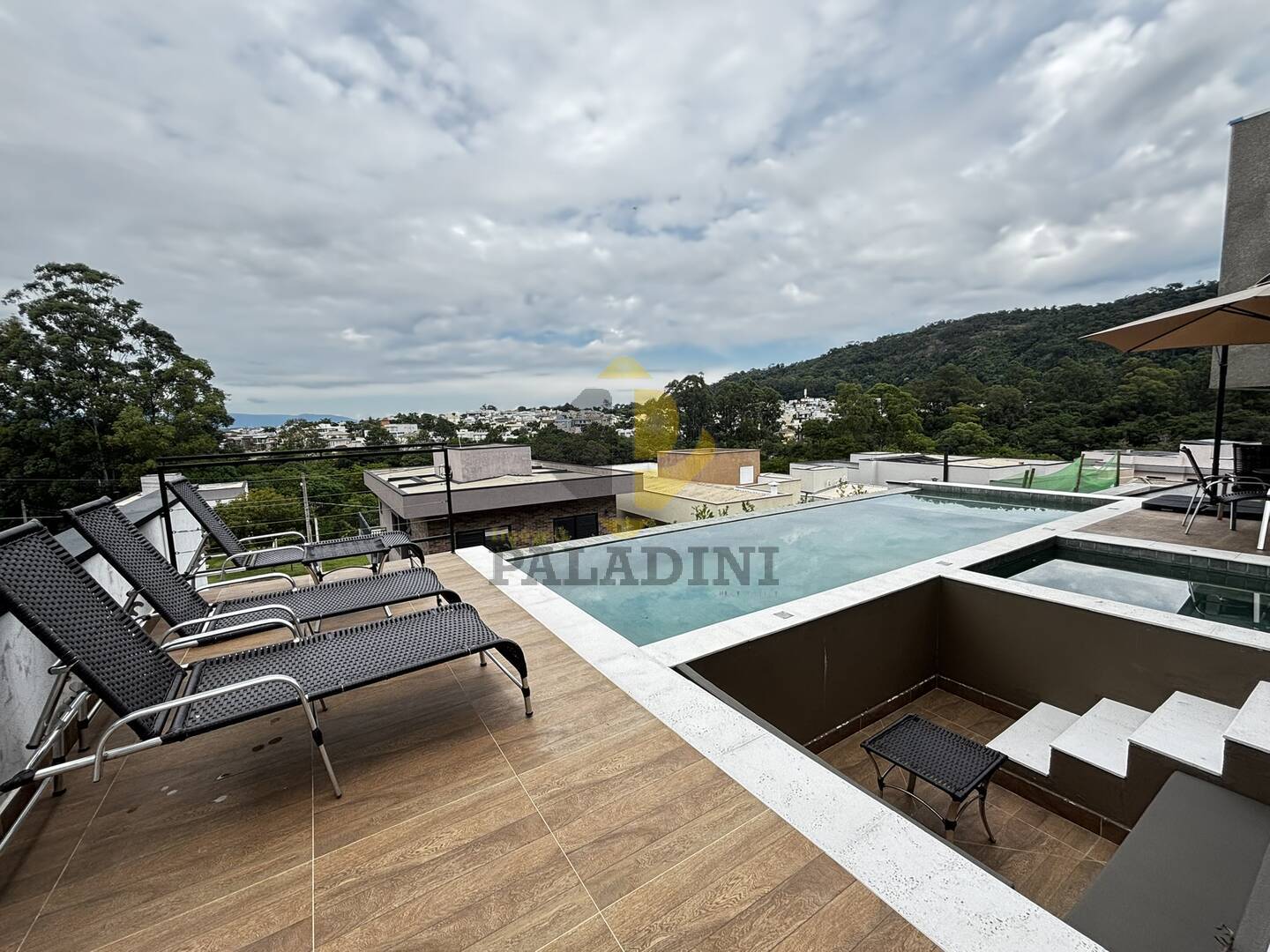 Casa, 4 quartos, 290 m² - Foto 22