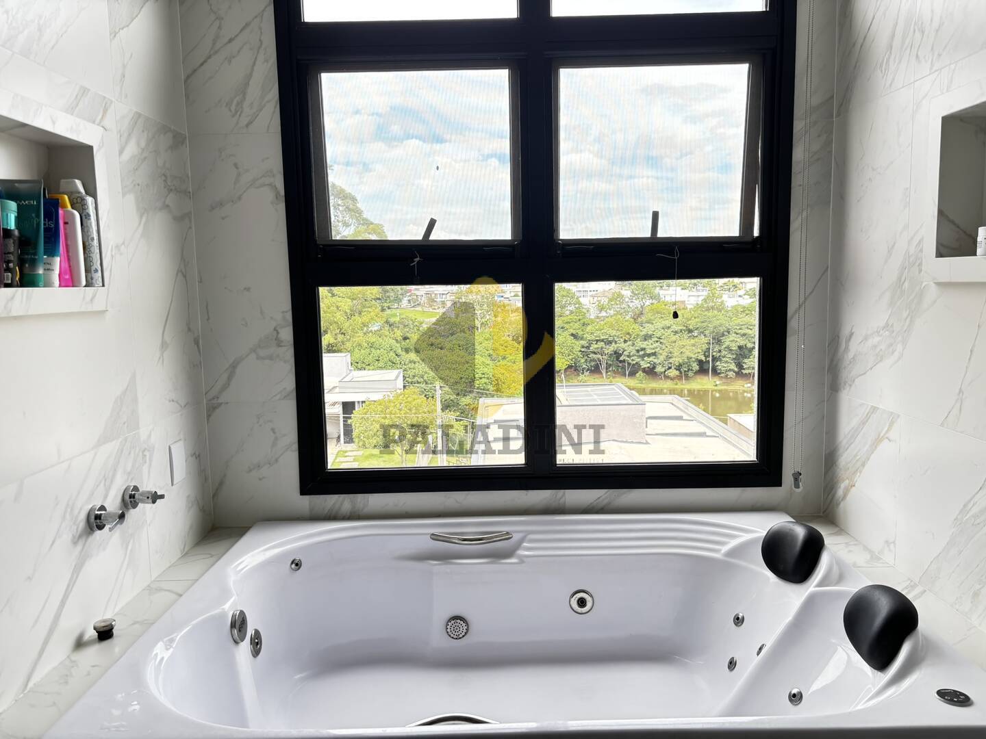 Casa, 4 quartos, 290 m² - Foto 58