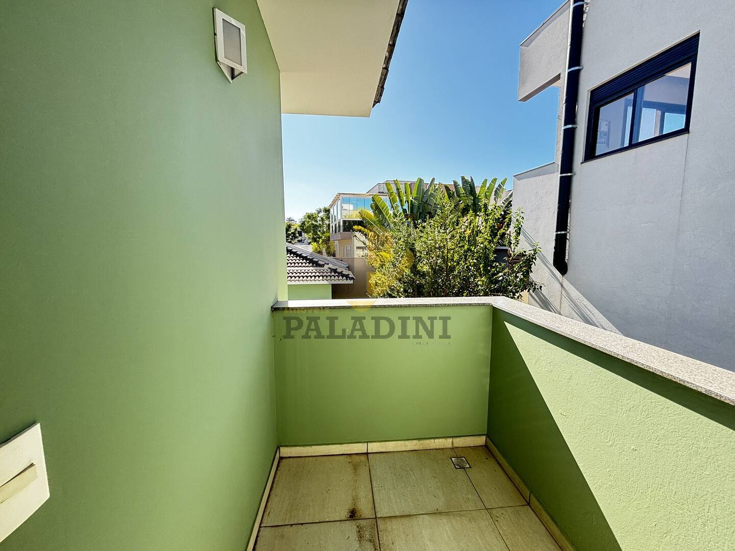Casa à venda e aluguel com 3 quartos, 210m² - Foto 16