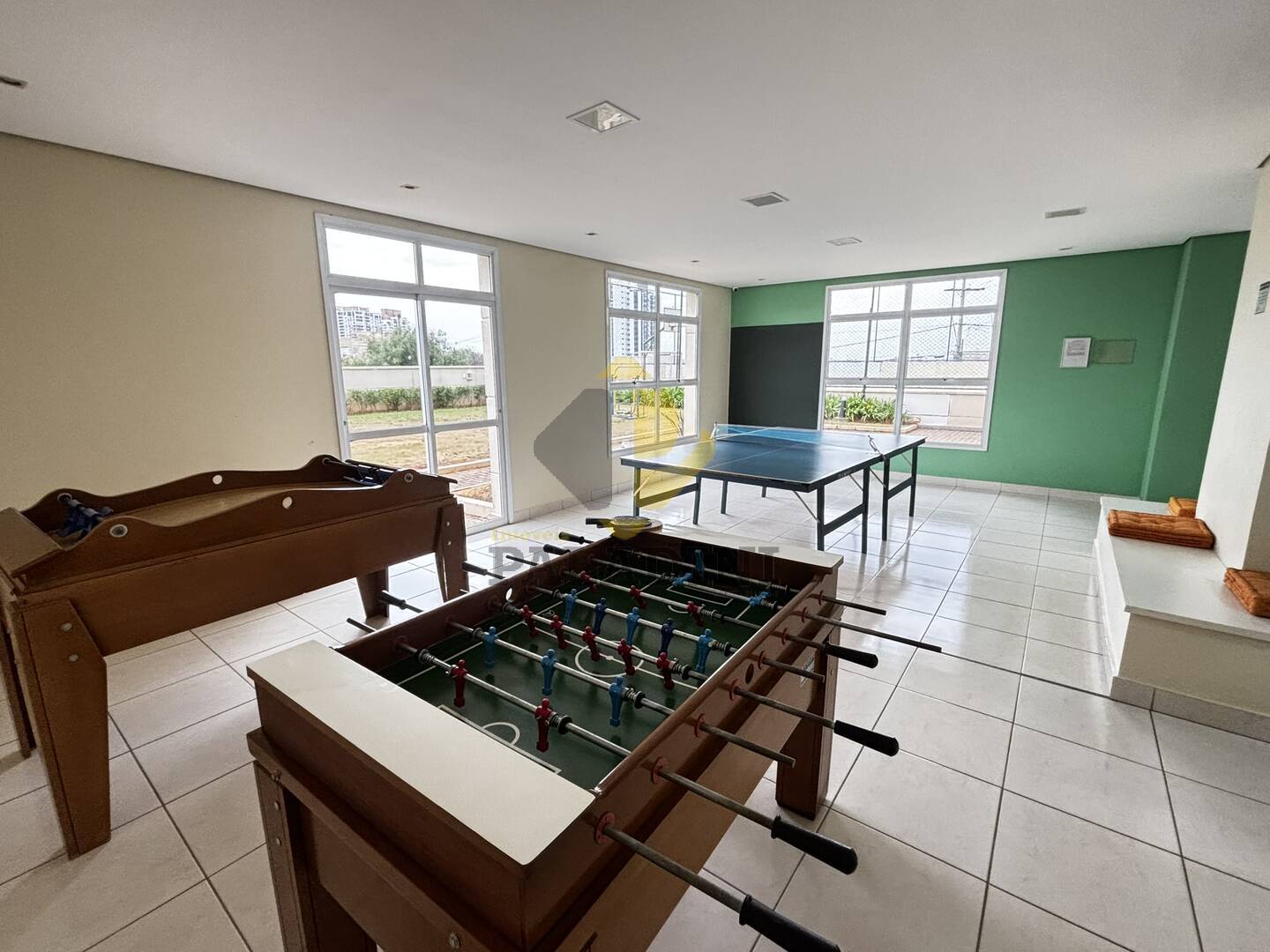 Apartamento para alugar com 2 quartos, 89m² - Foto 20