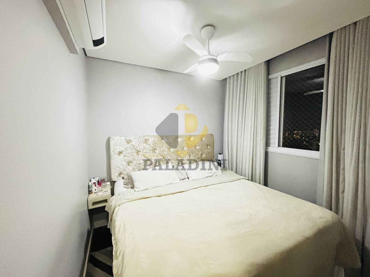 Apartamento para alugar com 2 quartos, 89m² - Foto 11