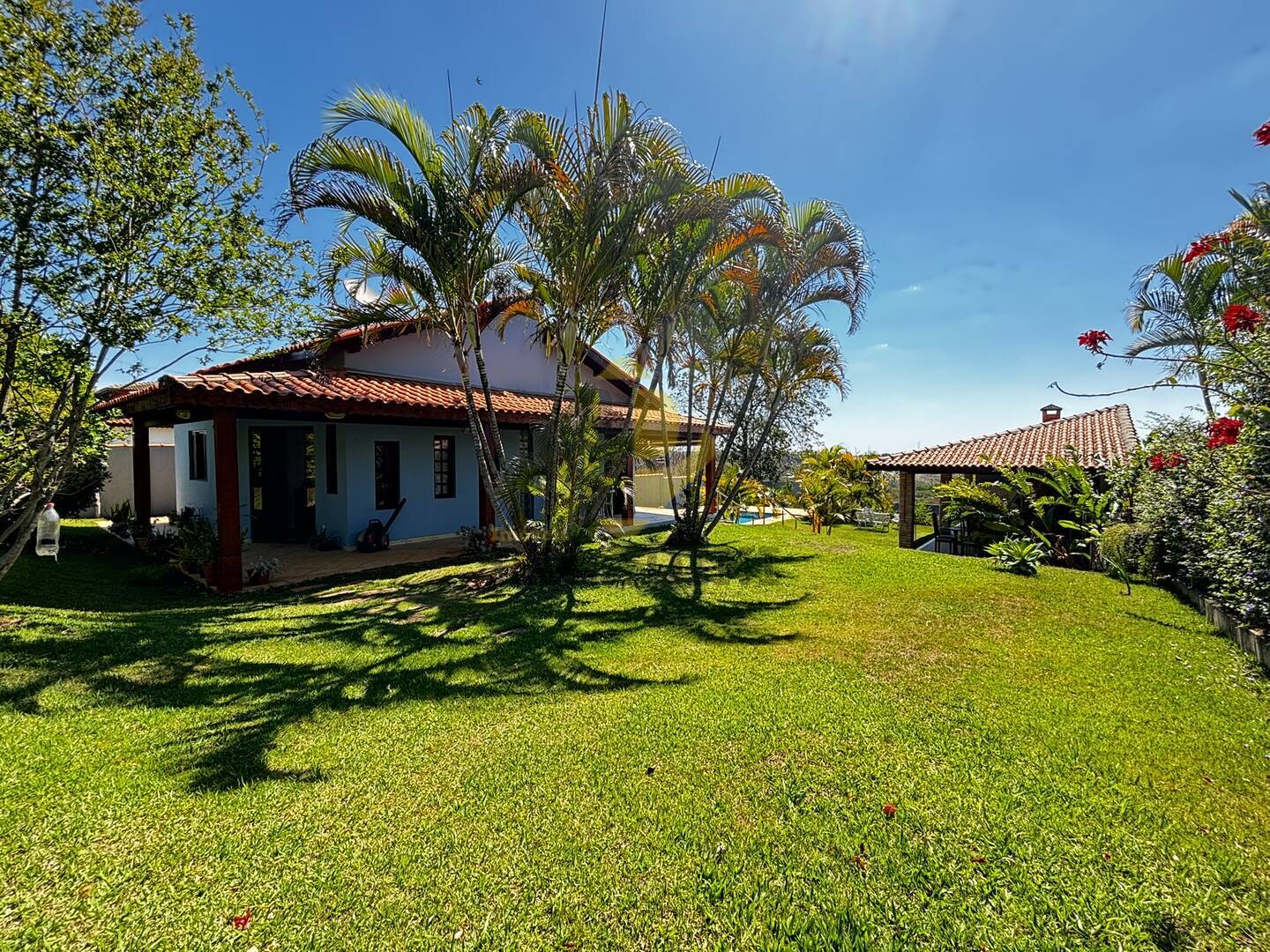 Chácara, 3 quartos, 1000 m² - Foto 1