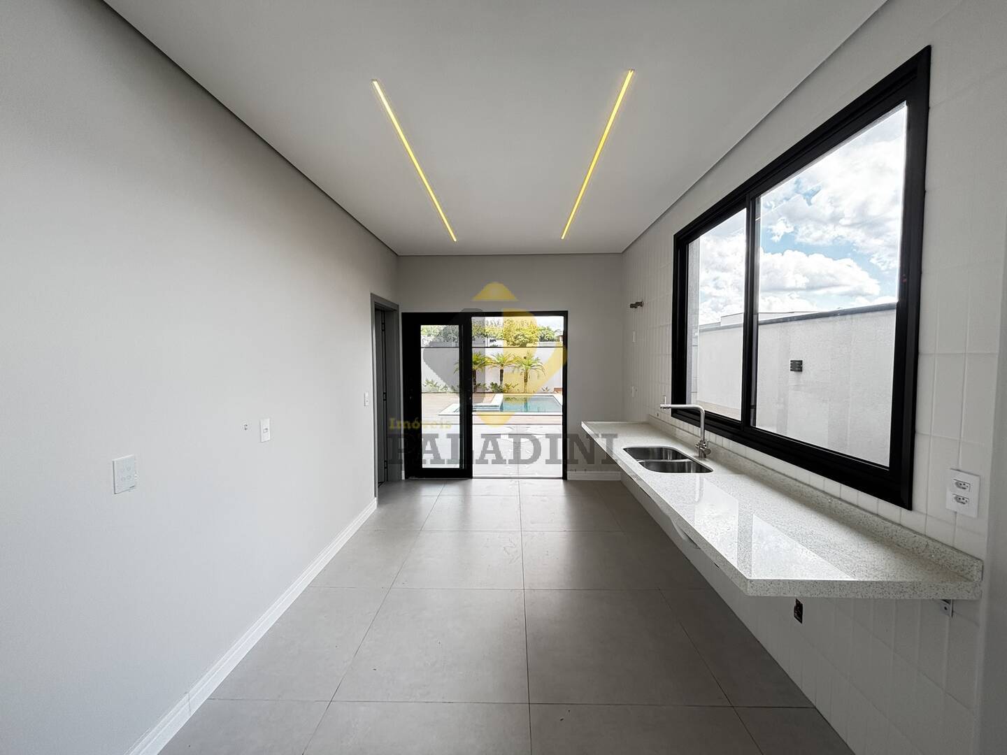 Casa, 3 quartos, 181 m² - Foto 15