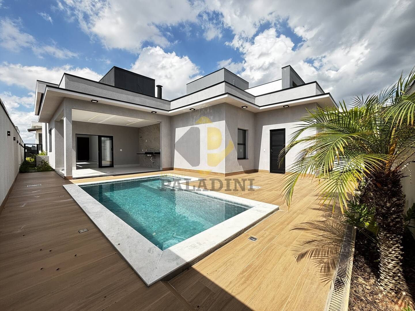 Casa, 3 quartos, 181 m² - Foto 2