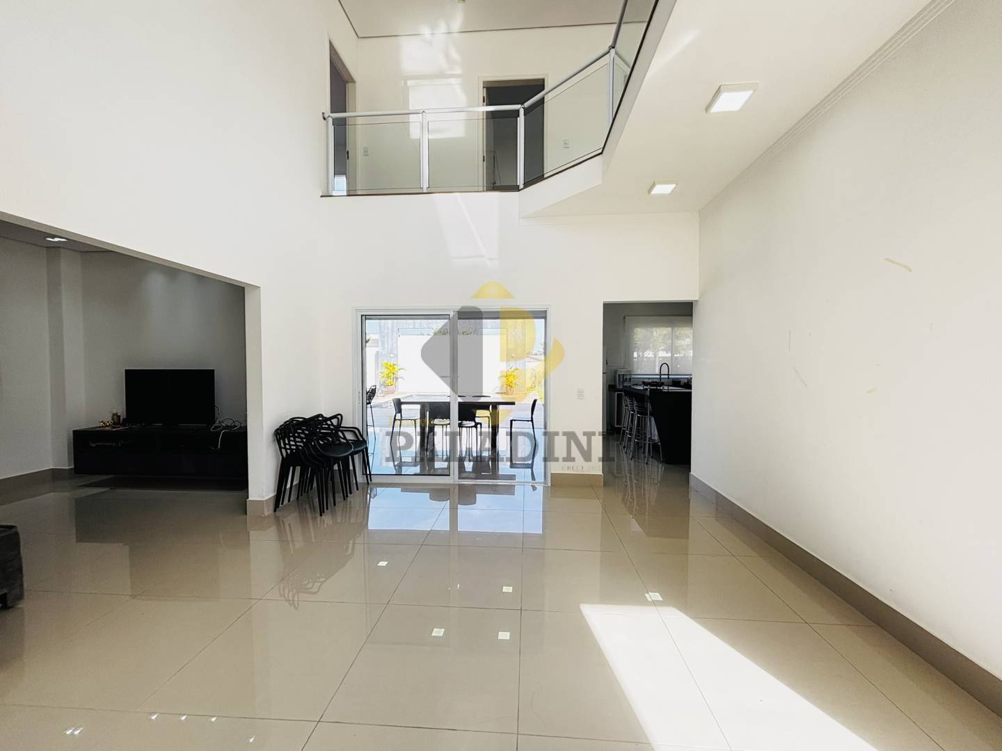 Casa, 3 quartos, 285 m² - Foto 17