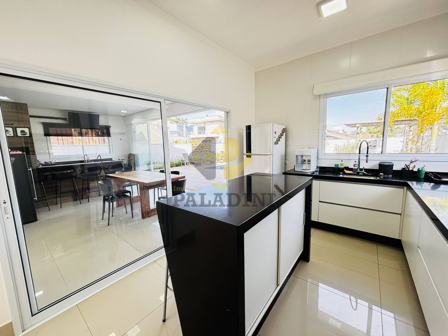 Casa, 3 quartos, 285 m² - Foto 20