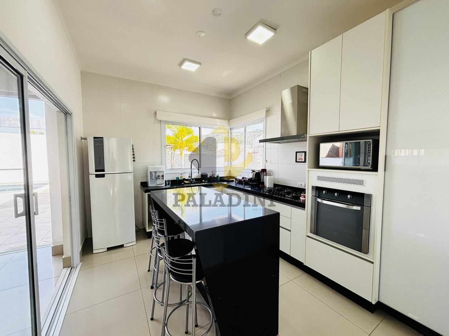 Casa, 3 quartos, 285 m² - Foto 21