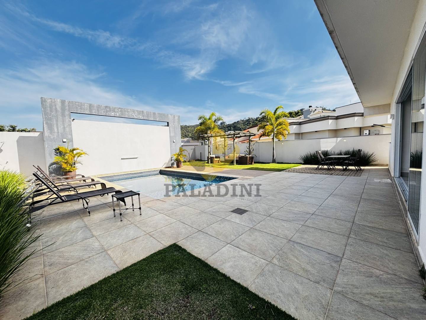 Casa, 3 quartos, 285 m² - Foto 23