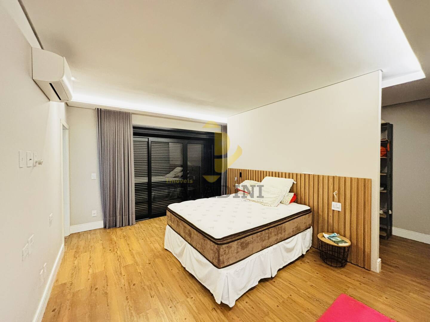 Casa, 4 quartos, 350 m² - Foto 14