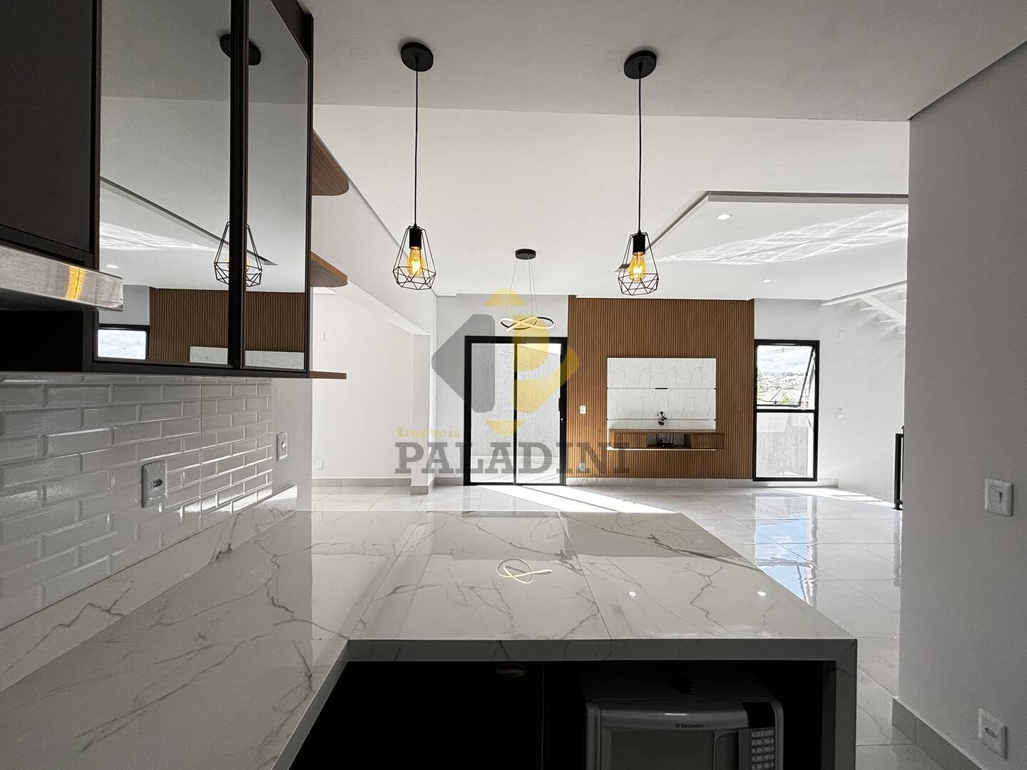 Casa, 3 quartos, 240 m² - Foto 9