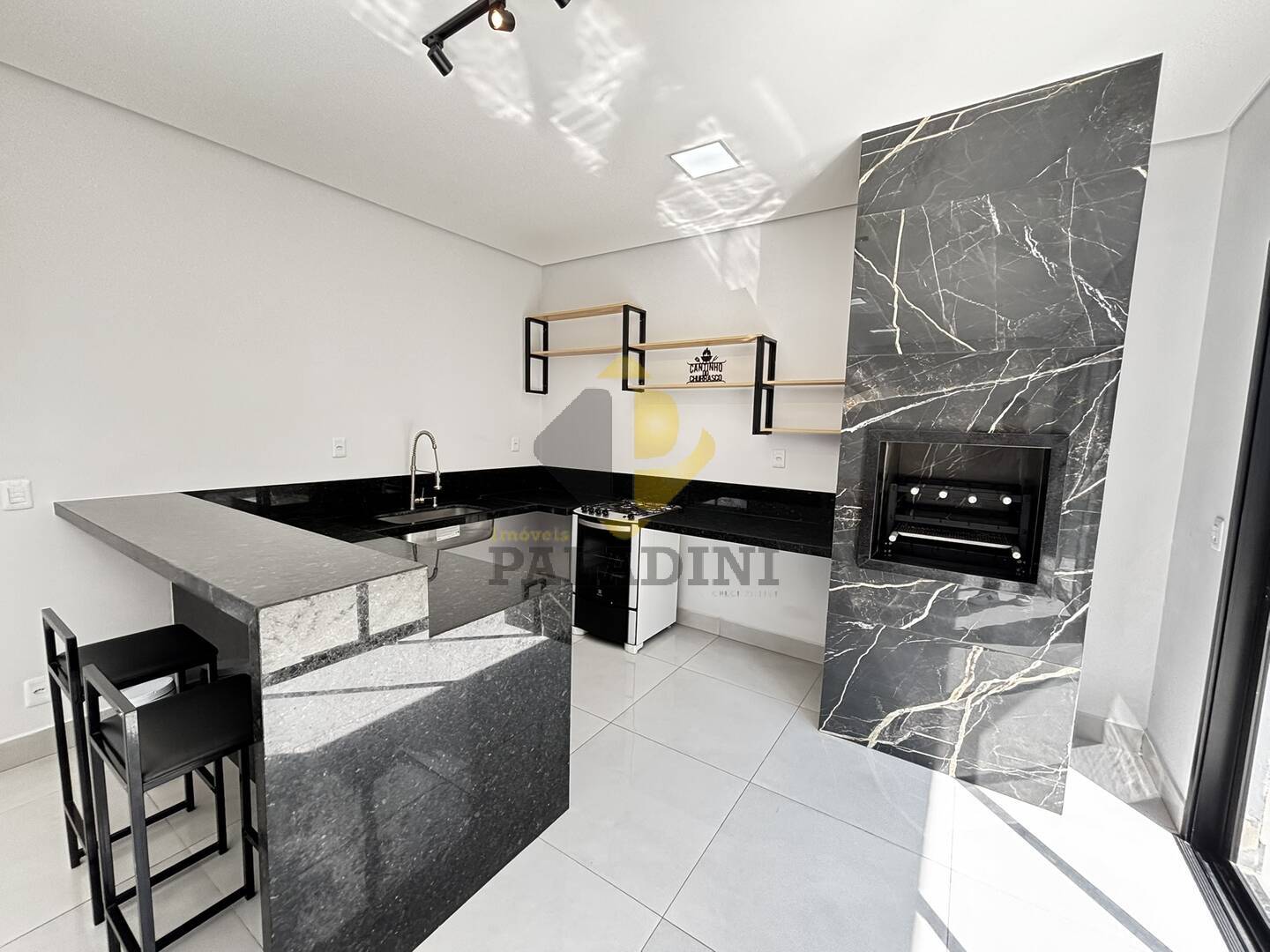 Casa, 3 quartos, 240 m² - Foto 14