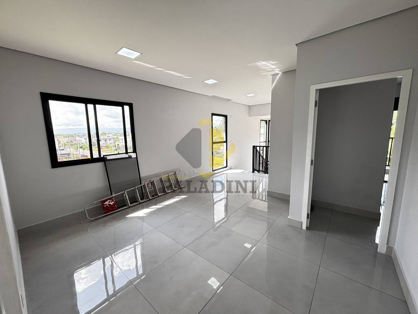 Casa, 3 quartos, 240 m² - Foto 25