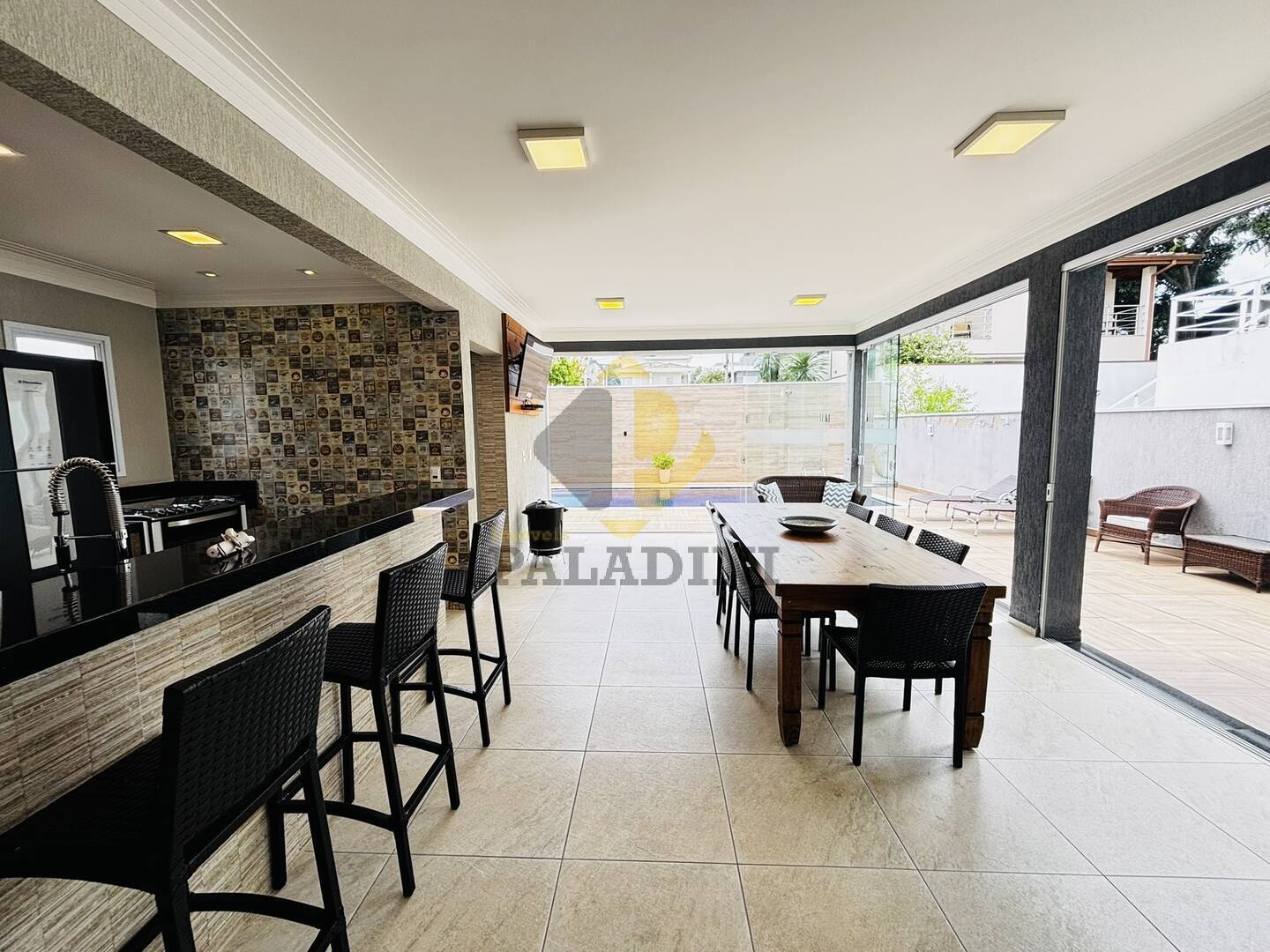 Casa, 3 quartos, 335 m² - Foto 17