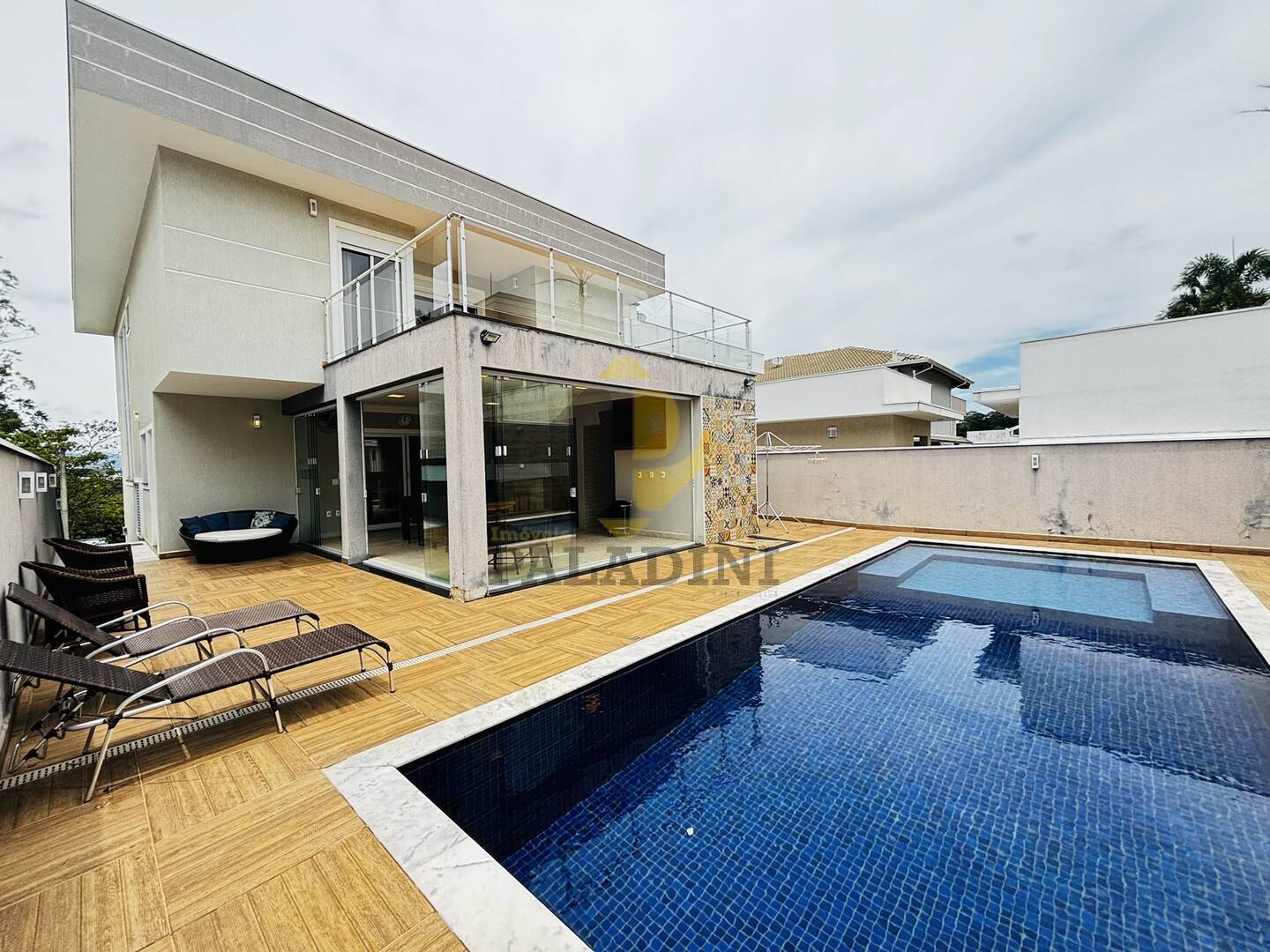 Casa, 3 quartos, 335 m² - Foto 26