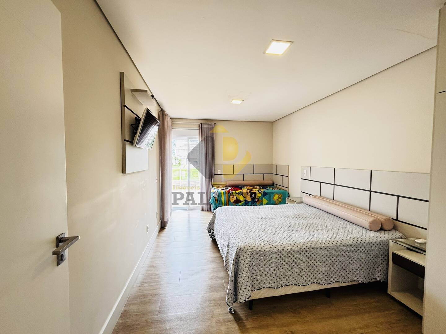 Casa, 3 quartos, 335 m² - Foto 39