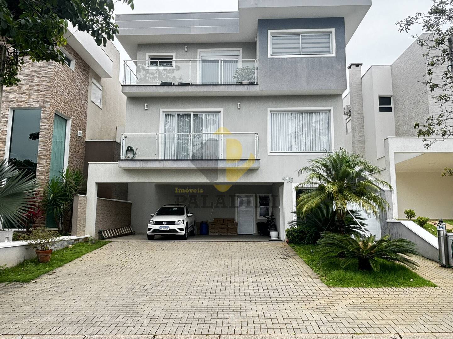 Casa, 3 quartos, 335 m² - Foto 1