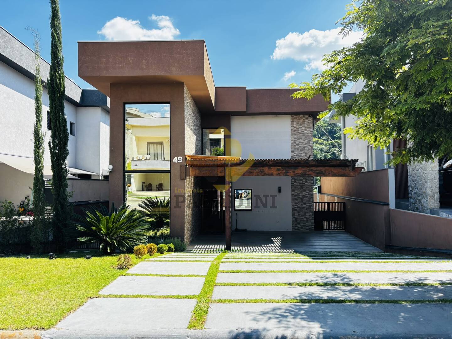 Casa, 3 quartos, 280 m² - Foto 1