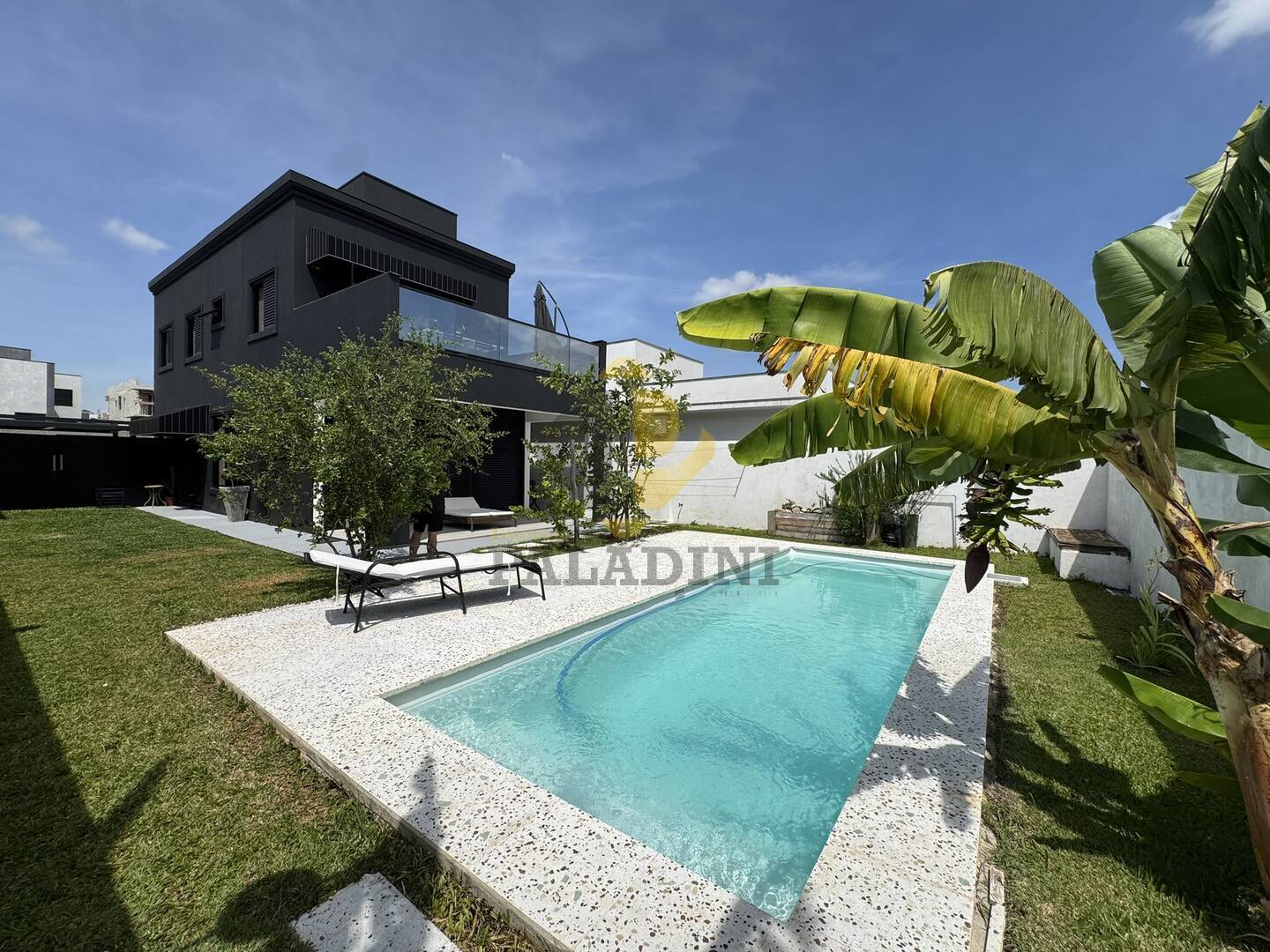 Casa, 3 quartos, 180 m² - Foto 2