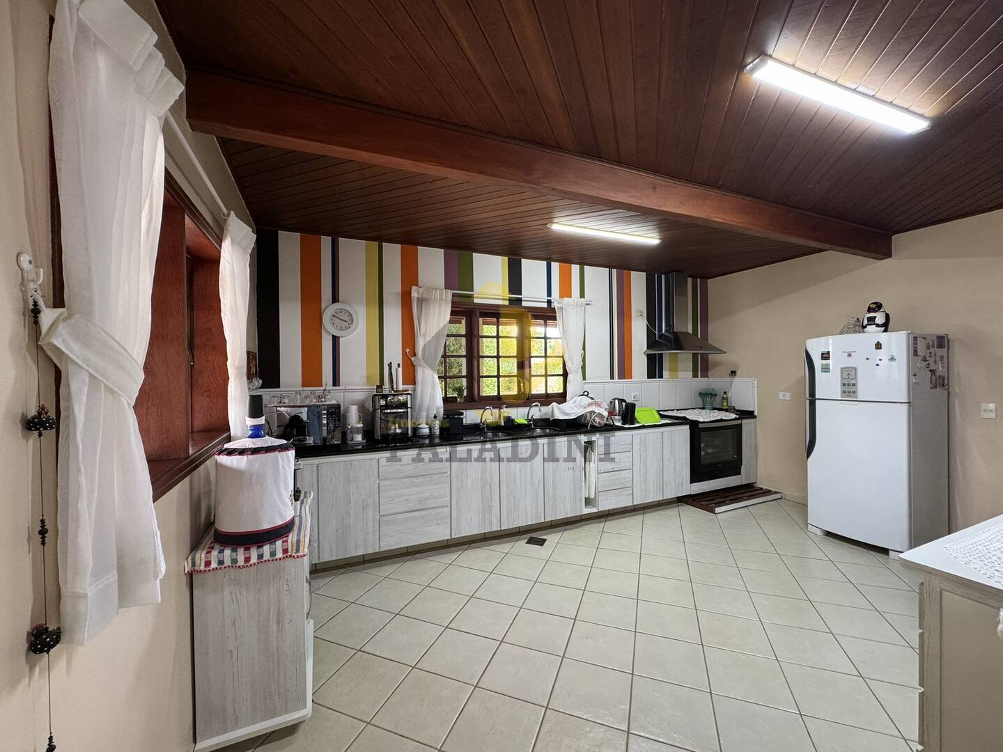 Sítio, 4 quartos, 1000 m² - Foto 15
