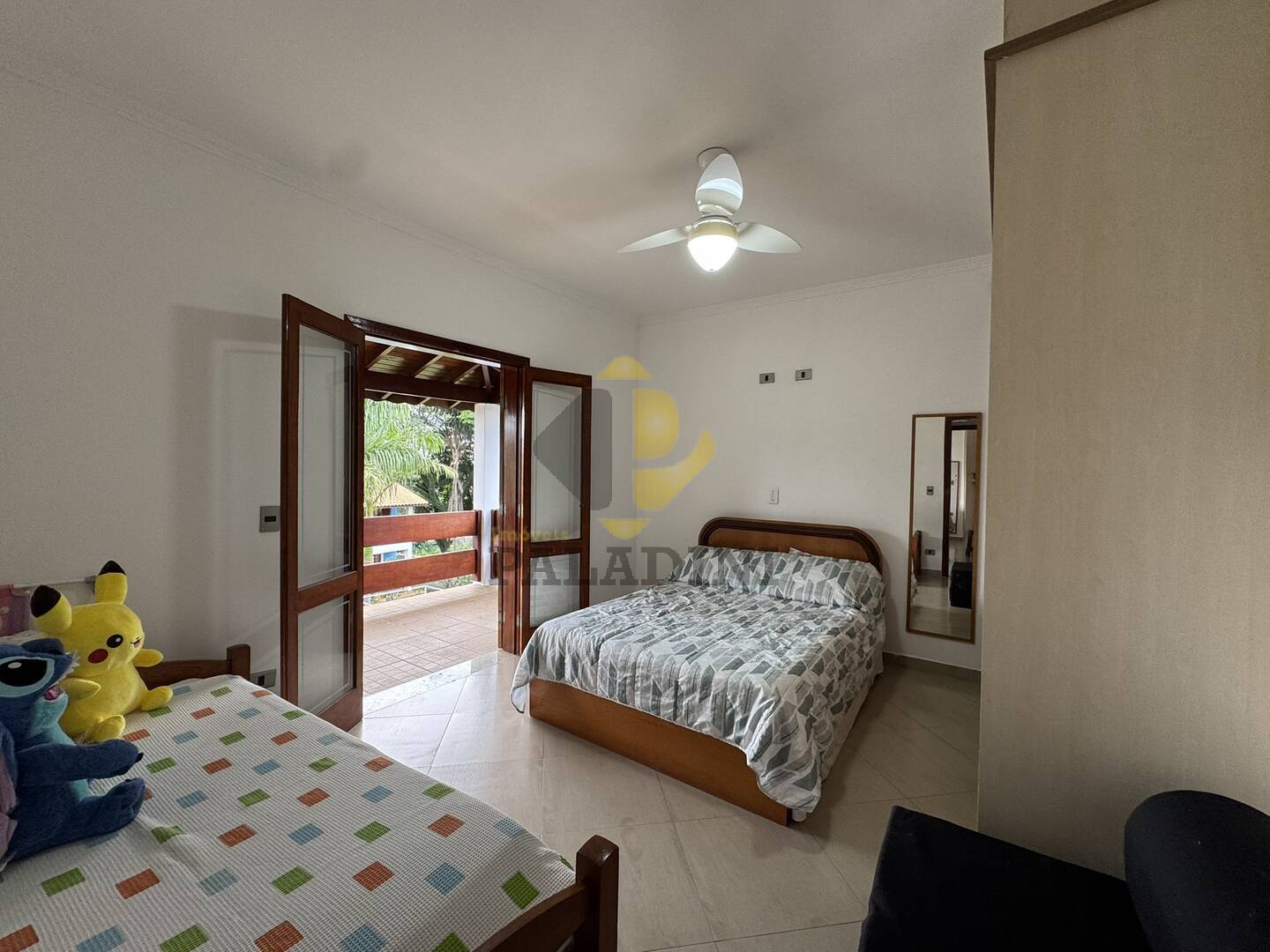 Sítio, 4 quartos, 1800 m² - Foto 23