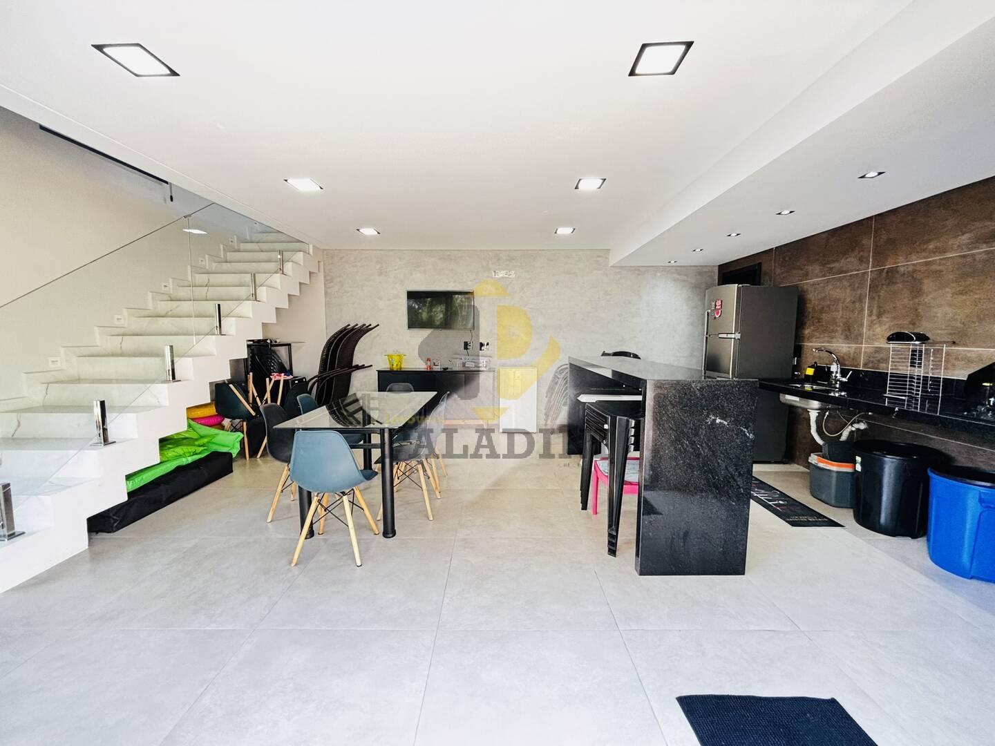 Casa, 3 quartos, 250 m² - Foto 36