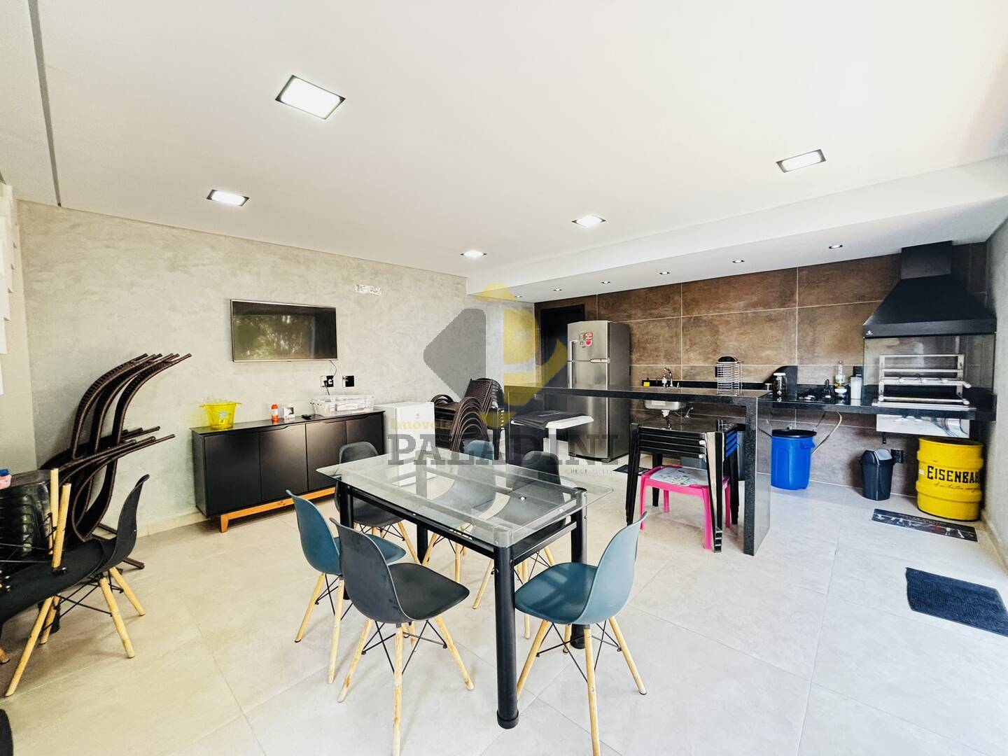 Casa, 3 quartos, 250 m² - Foto 37